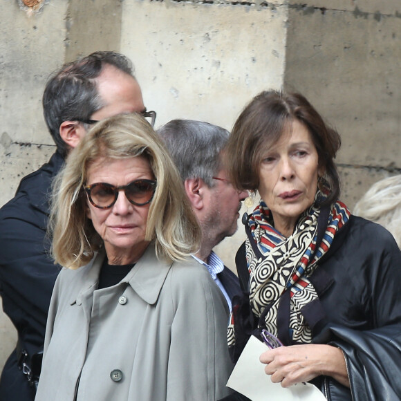 Nicole Garcia lors des obsèques de Jean Rochefort en l'église Saint-Thomas d'Aquin à Paris, le 13 octobre 2017. 