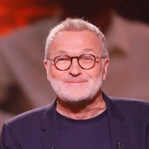 Laurent Ruquier sur le plateau de l'émission "On est en direct (OEED)" , présentée par L.Salamé et L.Ruquier, diffusée en direct sur France 2 aux studios Rive Gauche à Paris, France, le 28 mai 2022. © Christophe Clovis/Bestimage.