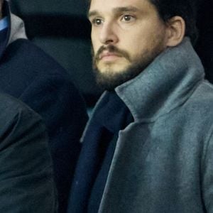 Kit Harington - People au match retour de Ligue Des Champions 2022 (LDC) entre le PSG et Benfica (1-1) au Parc des Princes à Paris le 11 octobre 2022. © Cyril Moreau/Bestimage