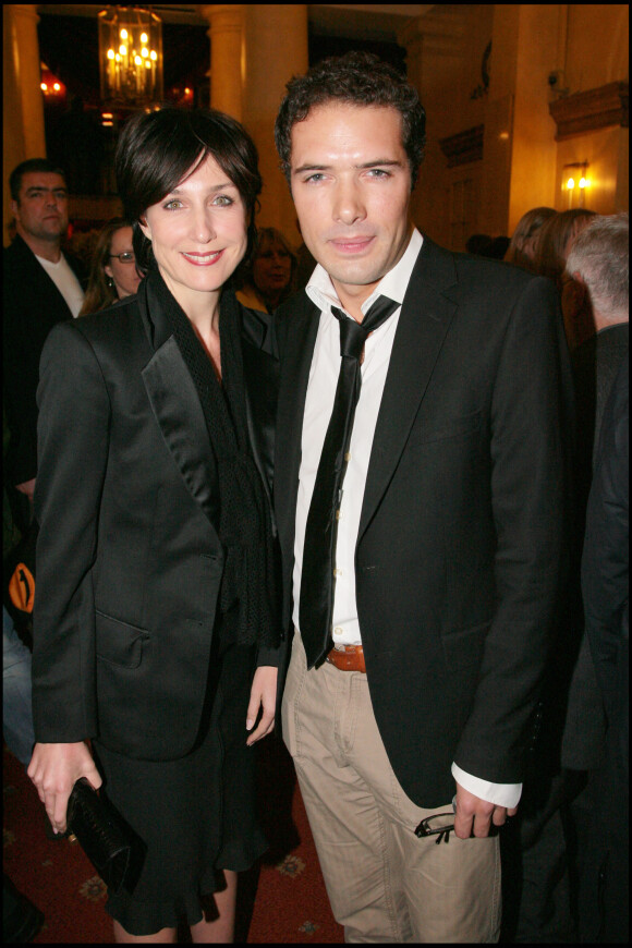 Elsa Zylberstein et Nicolas Bedos - Générale de la pièce Fugueuses à Paris en 2007