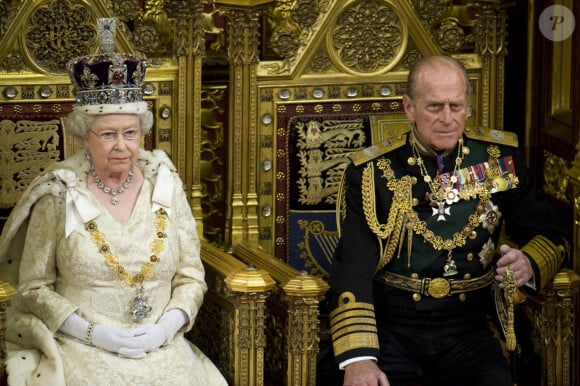 Elizabeth II et le prince Philip - Ouverture du parlement à Londres. Le 18 novembre 2009.