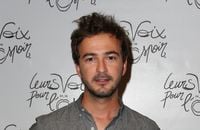 Renan Luce "sonné et accablé" par sa rupture avec Lolita, fille de Renaud : "Tout s'arrête autour de moi"