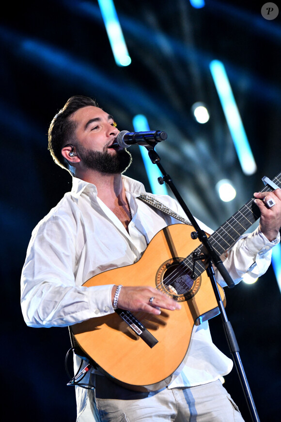 Exclusif - No Tabloids - Kendji Girac - Enregistrement de l'émission "La Chanson de l'Année 2022" à Toulon, diffusée le 4 juin sur TF1. © Bruno Bebert / Bestimage 