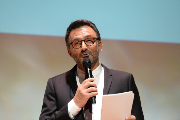 Frédéric Lopez - Soirée de la 9ème édition des "Positive Planet Awards" à la Fondation Louis Vuitton, Paris le 7 décembre 2016. © Rachid Bellak/Bestimage.