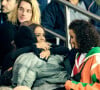 Paul Mirabel, Melha Bedia et Alice Belaïdi - People au match de Ligue 1 Uber Eats "PSG -OM" au Parc des Princes à Paris le 16 octobre 2022. © Cyril Moreau/Bestimage