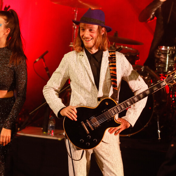 Exclusif - Simone Ringer, Raoul Chichin (fille et fils de Catherine Ringer) - Concert du groupe "Minuit" à la Cigale à Paris, le 20 novembre 2018 © CVS/Bestimage