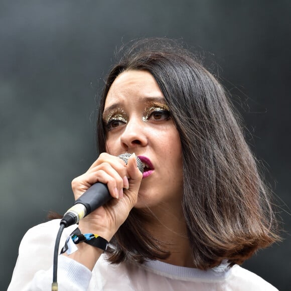 Concert du groupe Minuit avec les enfants de Catherine Ringer et Fred Chichin, Simone et Raoul (Simone Ringer, Joseph Delmas, Raoul Chichin, Tanguy Truhe, Clément Aubert) lors du festival "We Love Green" dans une clairière du bois de Vincennes le 4 Juin 2016. © Lionel Urman / Bestimage