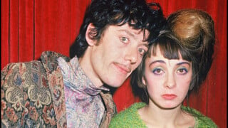 Catherine Ringer et Fred Chichin : Leur fille Simone, sosie de sa mère, suit leurs traces