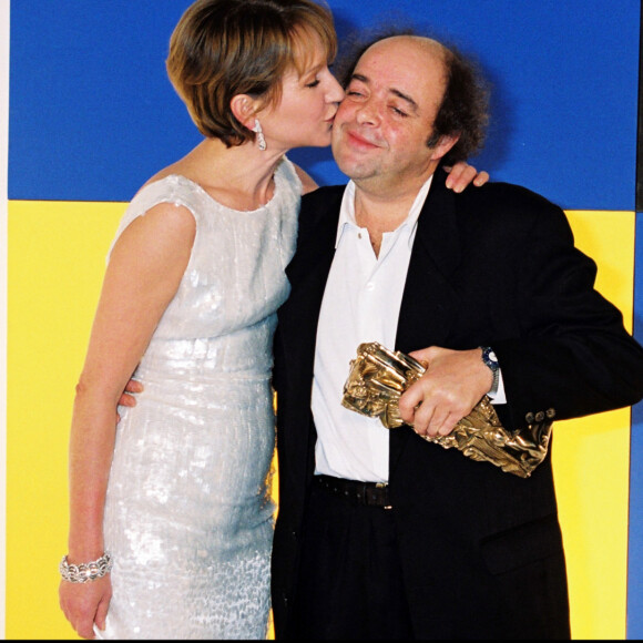 Archives - Jacques Villeret, César du meilleur acteur pour Le dîner de cons, embrassé par Nathalie Baye.