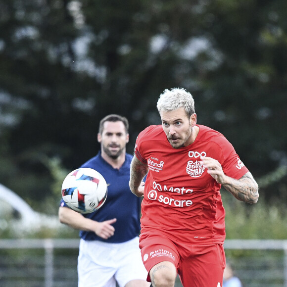 M. Pokora (Matt Pokora) - Match de football caritatif entre le Variétés Club de France contre l'équipe de France des Parlementaires au profit de l'association "e-Enfance" au stade Emile Anthoine à Paris, le 28 septembre 2022. © Pierre Perusseau/Bestimage