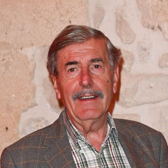 Bernard Menez - Générale de la pièce "Gazon Maudit" au théâtre Les Enfants du paradis à Paris le 13 octobre 2022. © Coadic Guirec/Bestimage