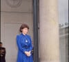 Danielle Mitterrand recevant le roi de Jordanie Hussein à l'Elysée