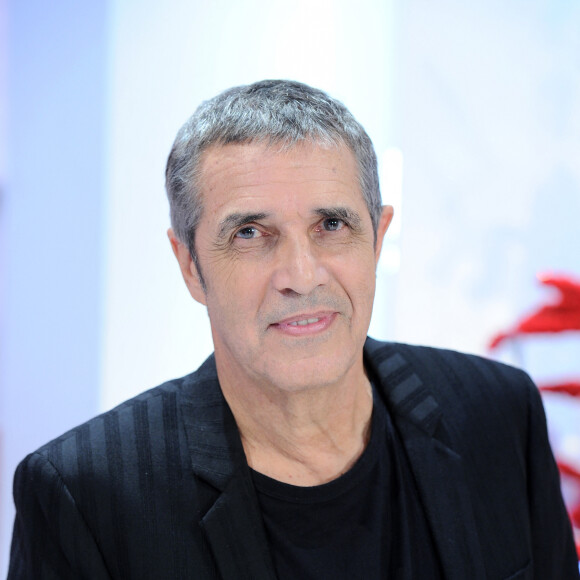 Exclusif - Julien Clerc - Enregistrement de l'émission "Vivement Dimanche" présentée par M.Drucker et diffusée le 15 décembre 2019 sur France 2. Le 2 décembre 2019 © Guillaume Gaffiot / Bestimage