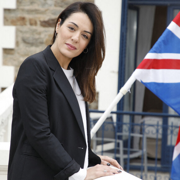 Sofia Essaidi lors du 33e festival du Film Britannique à Dinard le 30 Septembre 2022 © Denis Guignebourg / Bestimage