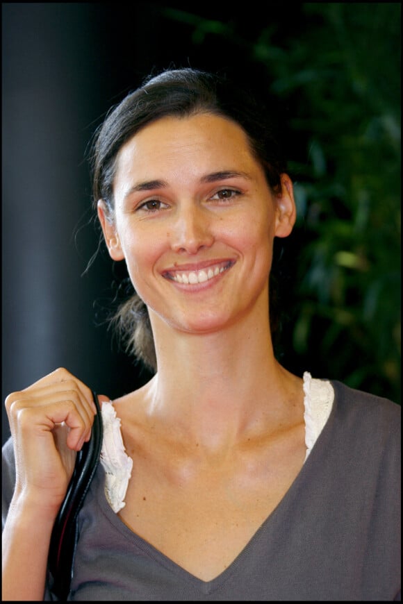Eglantine Eméyé lors de la présentation des programmes de TF1 pour la saison 2007-2008 à Paris.
