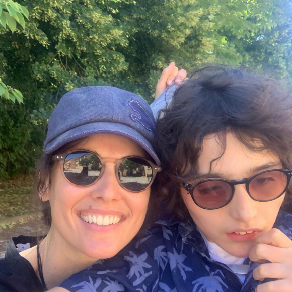 Eglantine Eméyé partage ses retrouvailles avec son fils autiste, Samy, sur Instagram.