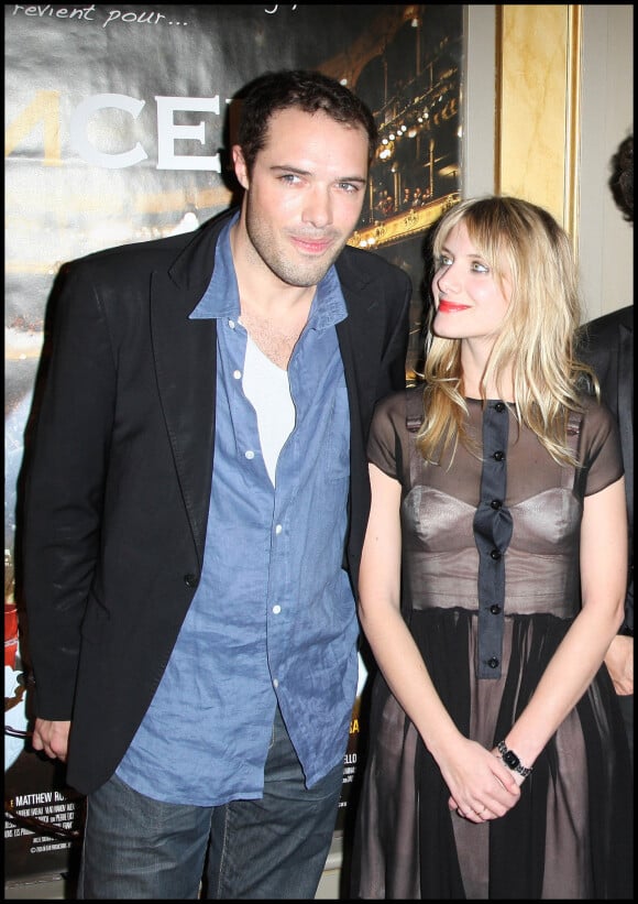 Nicolas Bedos et Mélanie Laurent lors de la soirée du film Le Concert à Paris en 2010