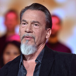 Exclusif - Florent Pagny - Enregistrement de l'émission "300 Choeurs chantent pour les Fêtes", qui sera diffusée le 24 décembre sur France 3, à Paris. Le 14 septembre 2020 © Tiziano Da Silva / Bestimage