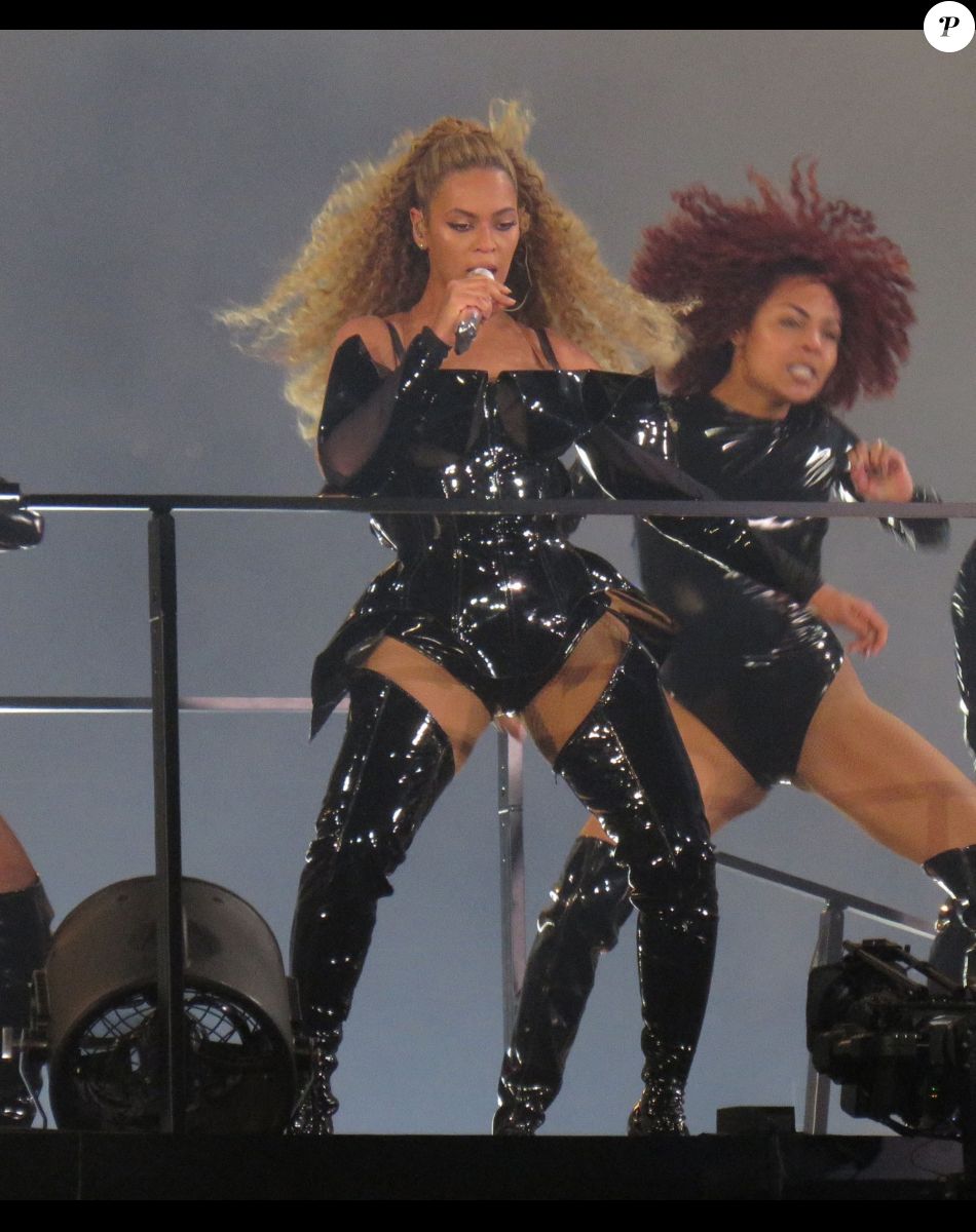 Beyoncé casse Internet avec son déguisement d'Halloween : Blue Ivy ...