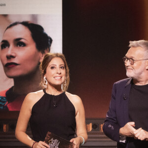 Exclusif - Léa Salamé, Laurent Ruquier lors de la dernière émission de L.Ruquier pour "On Est En Direct (OEED)", présentée par L.Ruquier et L.Salamé, et diffusée en direct sur France 2, à Paris, France, le 4 juin 2022. © Jack Tribeca/Bestimage 