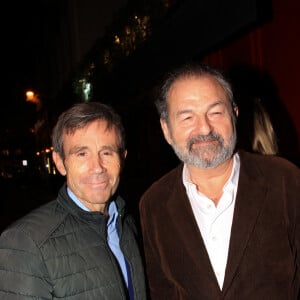 David Pujadas et Denis Olivennes - Première édition du "Prix littéraire Castel" chez Castel (club privé-restaurant) à Paris le 7 novembre 2022.  © Philippe Baldini / Bestimage  