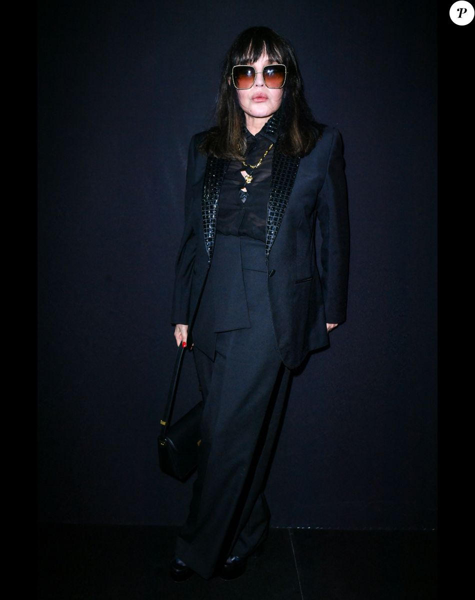 Isabelle Adjani - Photocall du défilé Lanvin Collection Femme Prêt-à-porter Printemps/Eté 2023 lors de la Fashion Week de Paris (PFW), France, le 3 octobre 2022. © Veeren-Clovis/Bestimage
