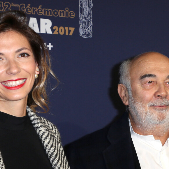 Gérard Jugnot et sa femme Patricia Campi - Photocall de la 42ème cérémonie des Cesar à la salle Pleyel à Paris, le 24 février 2017. © Dominique Jacovides - Olivier Borde / Bestimage.