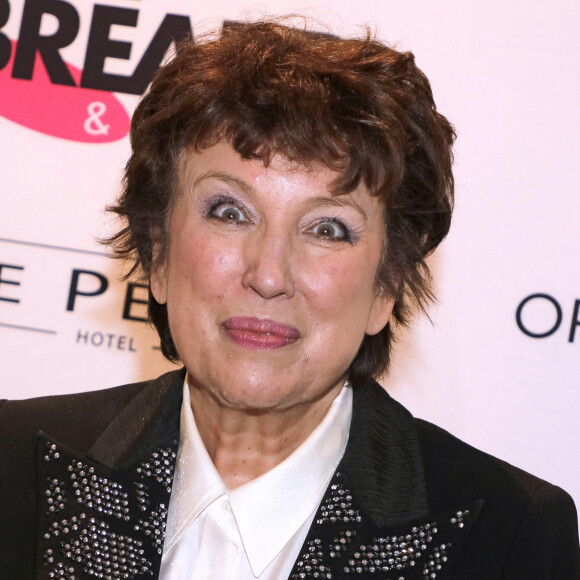 Roselyne Bachelot - L'association Citéstars fête son 24e anniversaire lors du dîner gala de la 3e cérémonie des étoiles d'or 2022 dans les salons de l'hotel Intercontinental à Paris le 16 octobre 2022. © Cédric Perrin/Bestimage