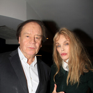 Exclusif - Daniel Lauclair et Arielle Dombasle - Avant-première du film "Aucun ours" au cinéma Le Balzac à Paris le 14 novembre 2022. © Philippe Baldini / Bestimage