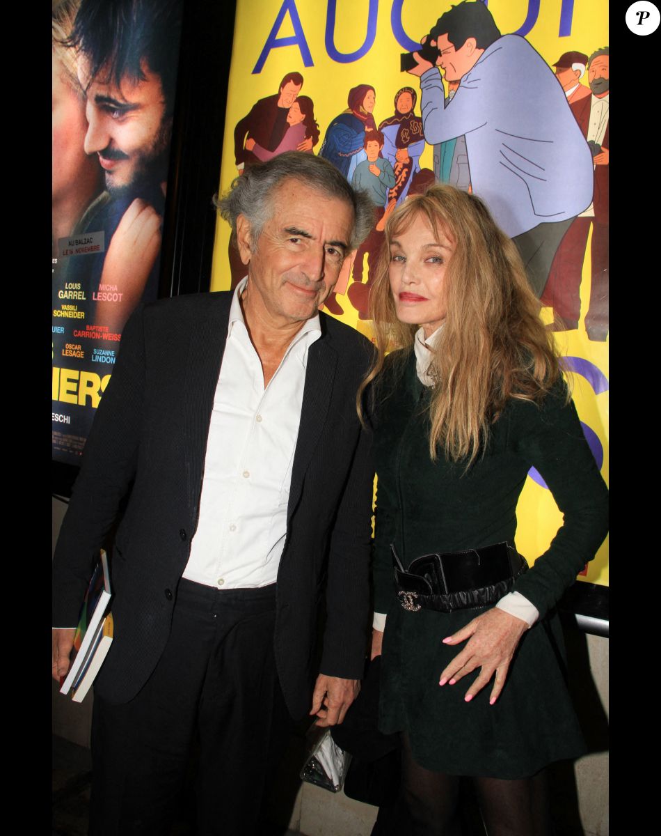 Bernard Henri Levy Et Sa Nouvelle Compagne Arielle Dombasle folle d'amour dans les bras de Bernard-Henri Lévy, Yann  Moix s'affiche avec sa jeune compagne - Purepeople