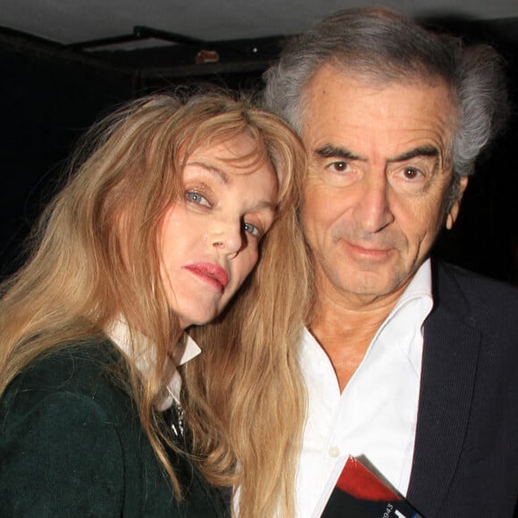 Exclusif - Bernard-Henri Lévy et sa femme Arielle Dombasle - Avant-première du film "Aucun ours" au cinéma Le Balzac à Paris. © Philippe Baldini / Bestimage