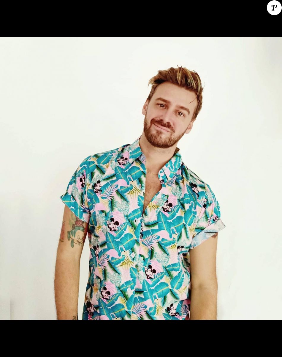 Jonatan Cerrada pose sur Instagram