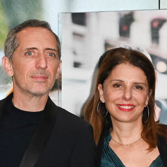 Gad Elmaleh et Judith Elmaleh à la première du film "Reste Un Peu" au cinéma UGC Ciné Cité Les Halles à Paris, le 15 novembre 2022. © Guirec Coadic/Bestimage 