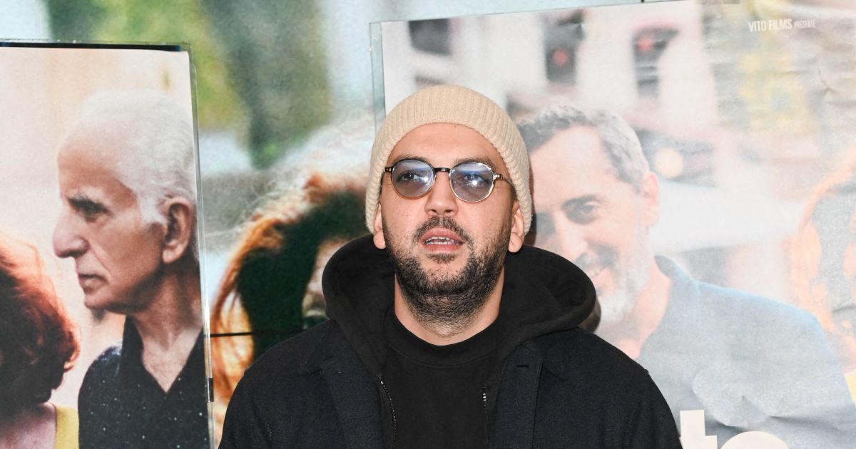 Jhon Rachid à la première du film Reste Un Peu au cinéma UGC Ciné Cité ...
