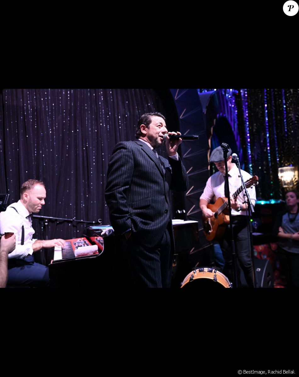 Exclusif - Patrick Bruel - Soirée du 100ème anniversaire du restaurant "Le Boeuf sur le Toit" à Paris le 15 novembre 2022. Lieu mythique du jazz à la vaste salle Art déco élégante, pour une cuisine française revisitée et de saison. © Rachid Bellak/Bestimage