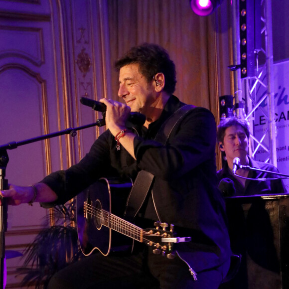 Concert privé de Patrick Bruel durant le 35ème Dîner de Gala "Vaincre le cancer" au profit de la lutte contre les cancers au Cercle de l'Union Interalliée à Paris, France, le 29 Octobre 2022. © Bertrand Rindoff / Bestimage 