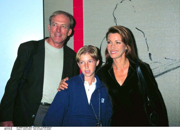 James keach, Jane Seymour et leur fils - Soirée Scott Hamilton back on ice à Los Angeles.