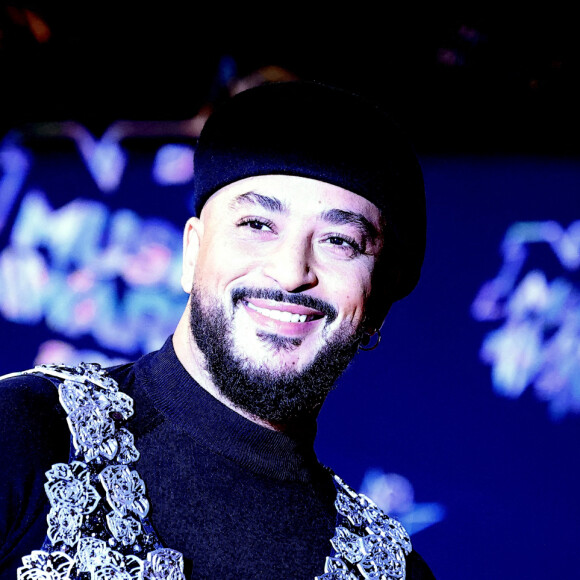 Slimane au photocall de la 24ème édition des "NRJ Music Awards (NMA)" au Palais des Festivals à Cannes le 18 novembre 2022. © Dominique Jacovides / Bestimage