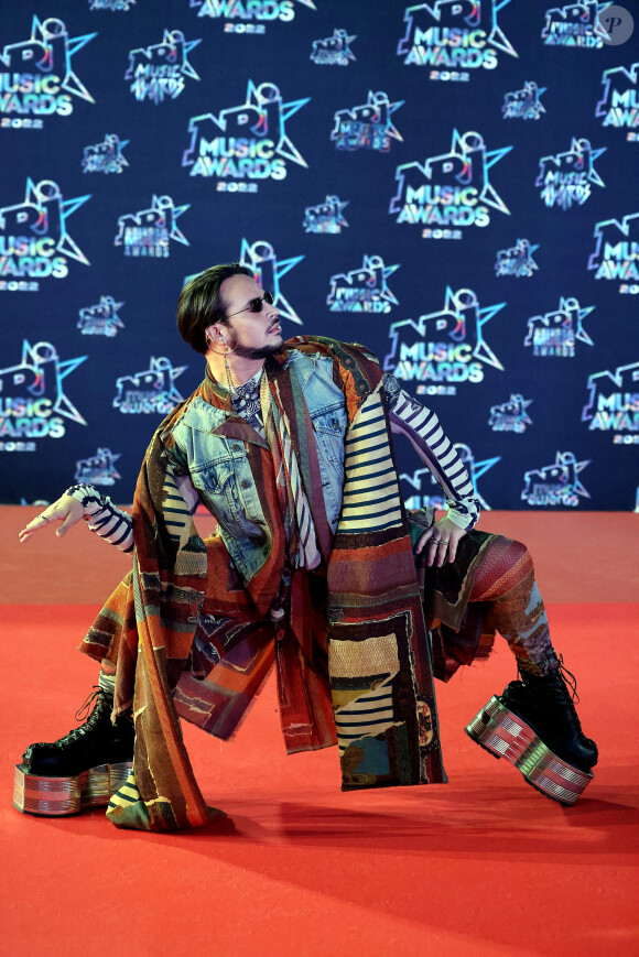 Yanis Marshall au photocall de la 24ème édition des "NRJ Music Awards (NMA)" au Palais des Festivals à Cannes le 18 novembre 2022. © Dominique Jacovides / Bestimage