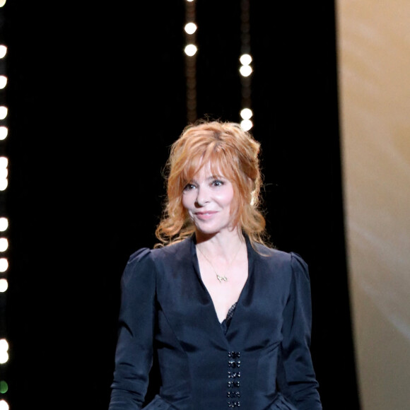 Mylène Farmer - Cérémonie de clôture du 74ème Festival International du Film de Cannes, le 17 juillet 2021. © Borde-Jacovides-Moreau/Bestimage.