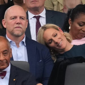 Zara Phillips et son mari Mike Tindall - La famille royale d'Angleterre au concert du jubilé de platine de la reine d'Angleterre au palais de Buckingham à Londres. Le 4 juin 2022 