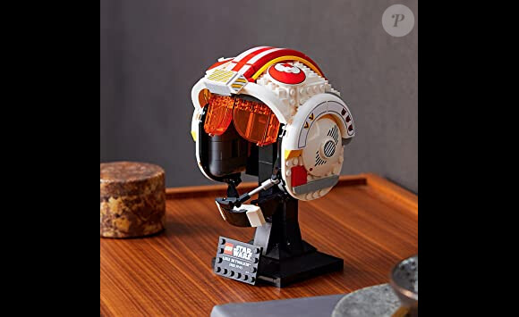 Le bon plan côté Lego est ce casque Red 5 Star Lego Star Wars de Luke Skywalker en pormo sur Amazon