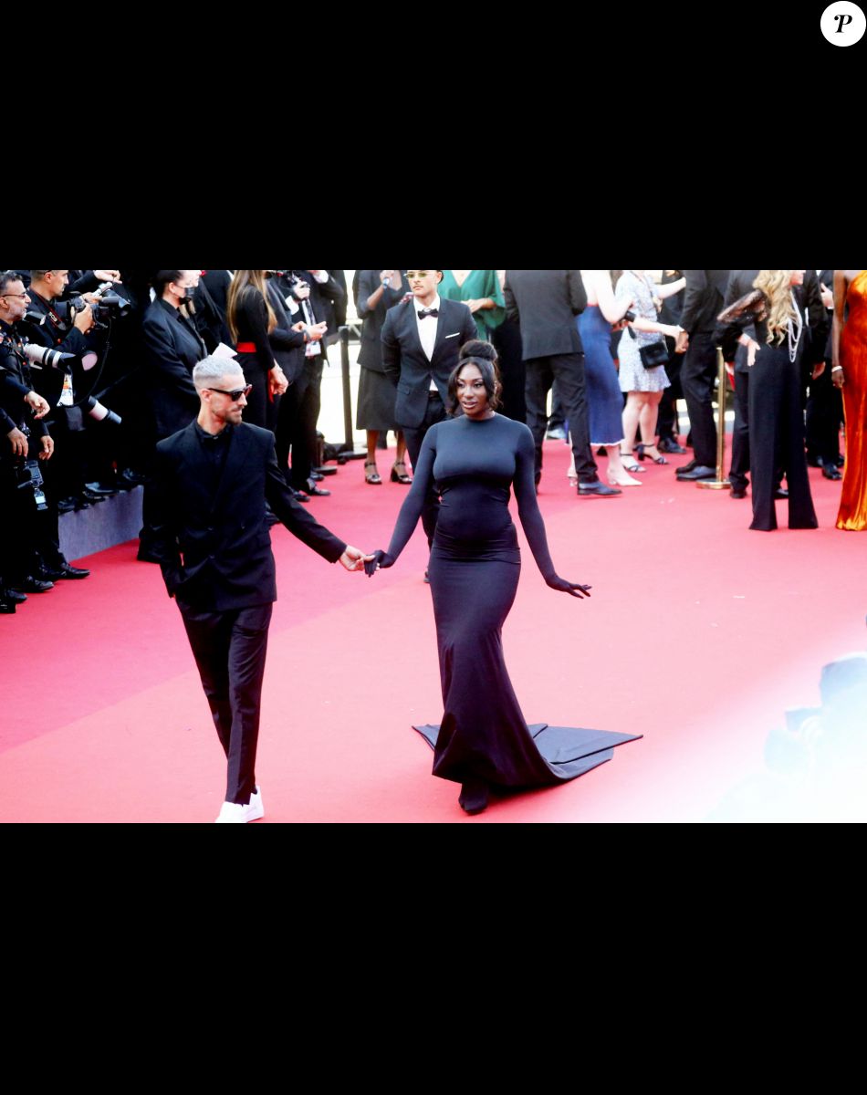Vladimir Boudnikoff et Aya Nakamura - Montée des marches du film "Armageddon Time" lors du 75e Festival International du Film de Cannes. Le 19 mai 2022.