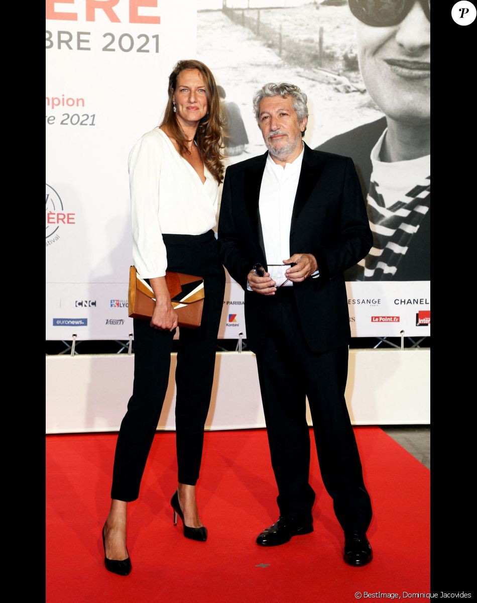 Alain Chabat et sa femme Tiara Comte - Cérémonie d'ouverture du Festival Lumière 2021 à Lyon le 9 octobre 2021. © Dominique Jacovides / Bestimage