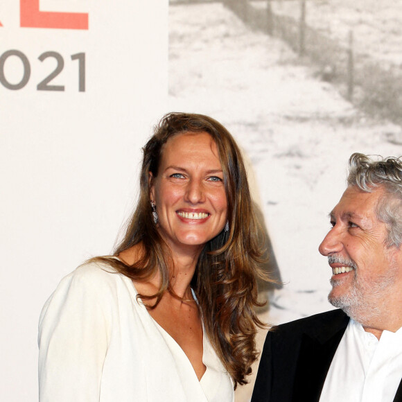 Alain Chabat et sa femme Tiara Comte - Cérémonie d'ouverture du Festival Lumière 2021 à Lyon le 9 octobre 2021. © Dominique Jacovides / Bestimage 