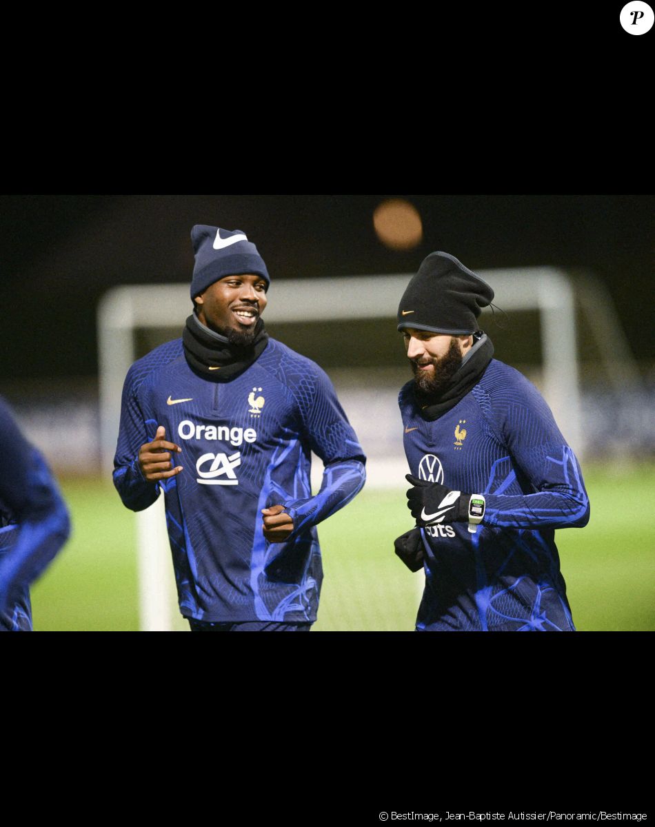 Karim Benzema, Marcus Thuram lors de l'entraînementde l'équipe de France de football au centre de formation et centre National du Footbal de Clairefontaine-en-Yvelines, France, le 14 novembre 2022. © Jean-Baptiste Autissier/Panoramic/Bestimage