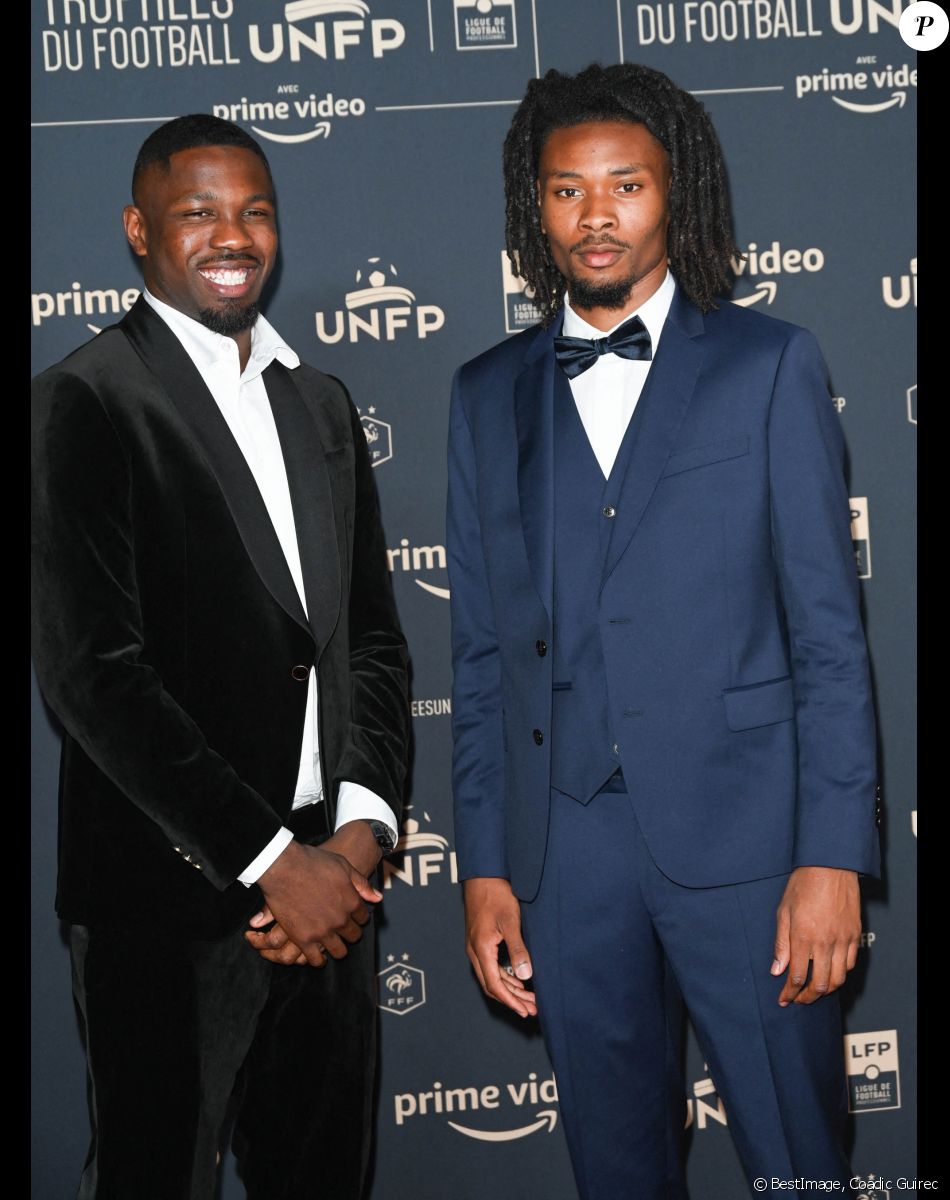 Marcus Thuram et Khéphren Thuram - Photocall de la cérémonie des Trophées UNFP 2022 au Pavillon Gabriel à Paris le 15 mai 2022. © Coadic Guirec/Bestimage