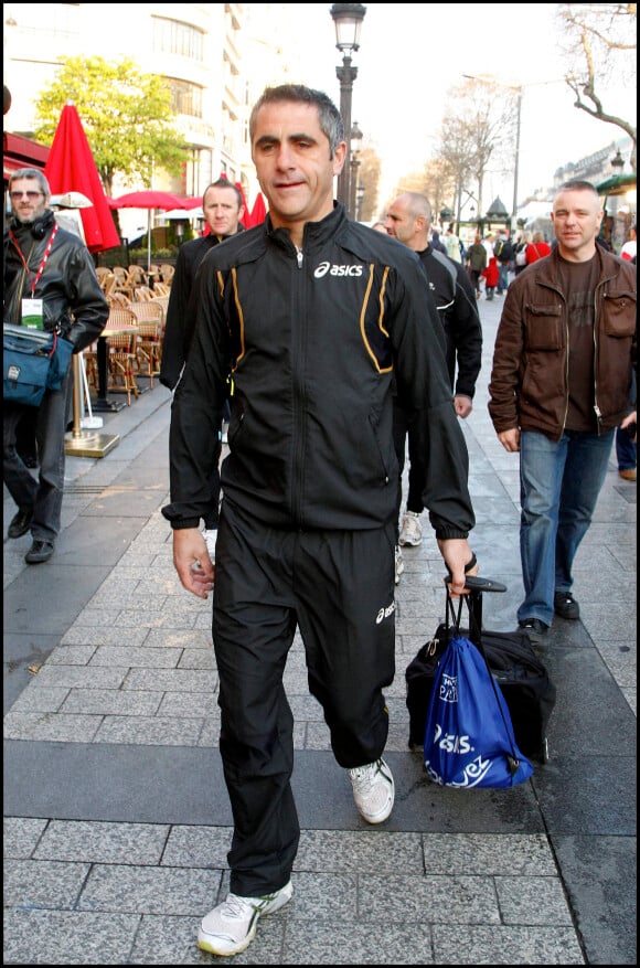 Laurent Jalabert - Marathon de Paris 2010, les kilomètres du coeur le 11 avril 2010
