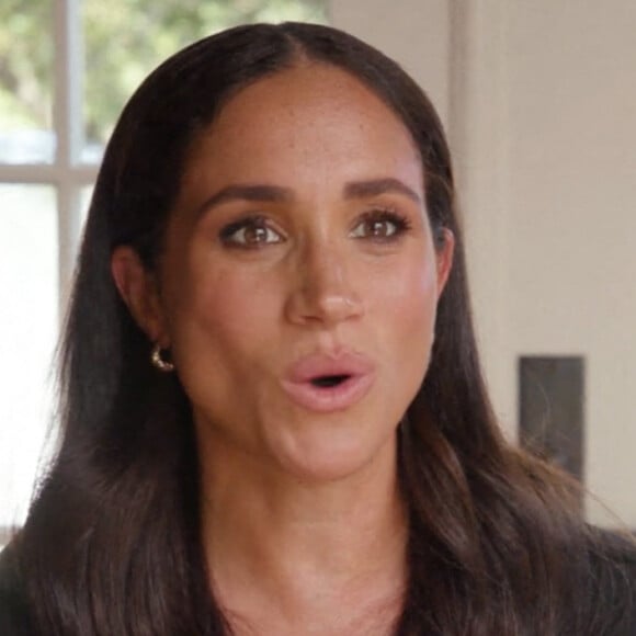 Meghan Markle révèle son goût prononcé pour le Scrabble dans une vidéo pour le magazine "Variety". Le 19 octobre 2022. 