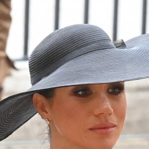 Meghan Markle, duchesse de Sussex - Arrivées au service funéraire à l'Abbaye de Westminster pour les funérailles d'Etat de la reine Elizabeth II d'Angleterre le 19 septembre 2022. © Geoff Pugh / PA via Bestimage 